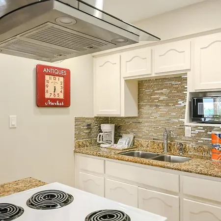 Tropical Retreat Coastal 1Br Getaway With Balcony 212 Apartment South Padre Island Exterior photo