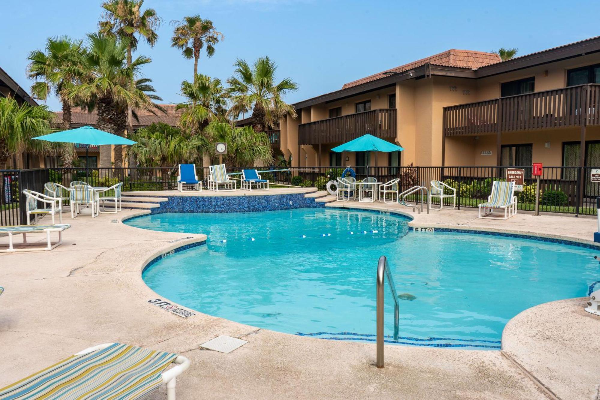 Apartment Tropical Retreat Coastal 1br Getaway With Balcony 212 South Padre Island